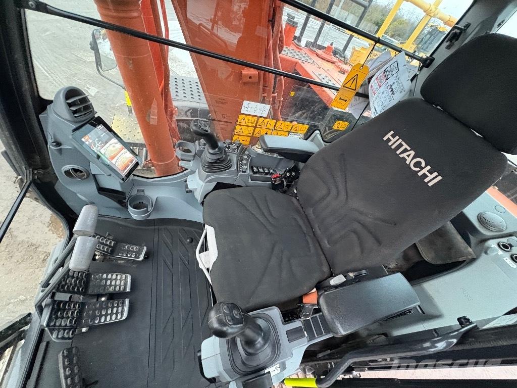 Hitachi ZX130LCN-7 Гусеничні екскаватори