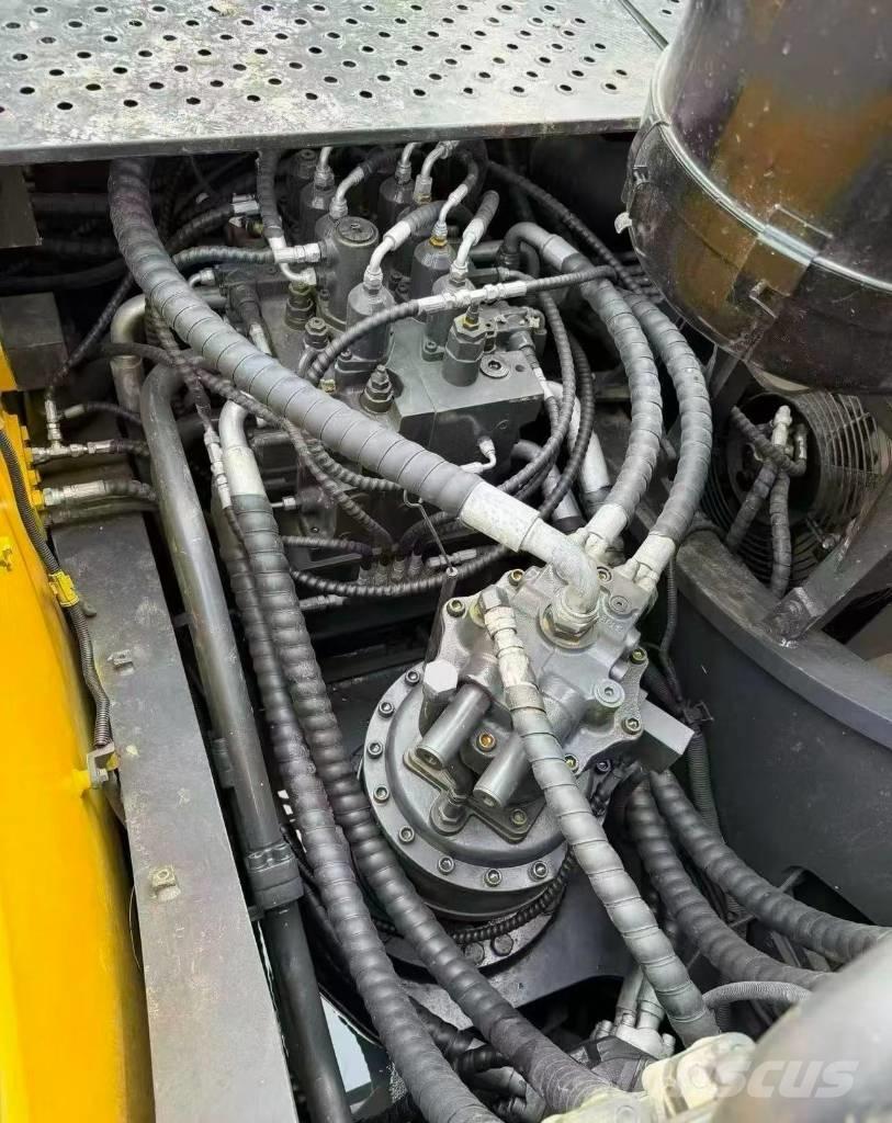 Volvo EC 380 Гусеничні екскаватори