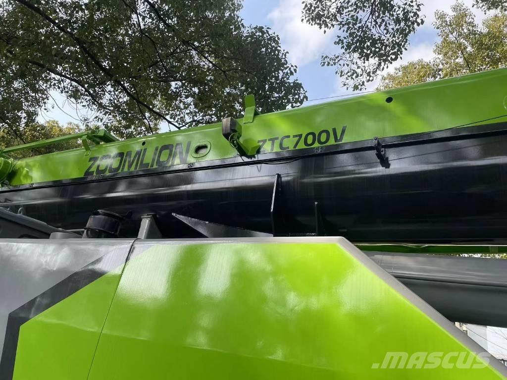 Zoomlion ZTC 700 V автокрани всюдиходи