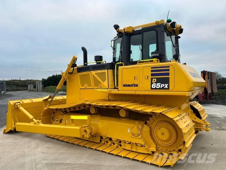 Komatsu D 65PX-18 Гусеничні бульдозери