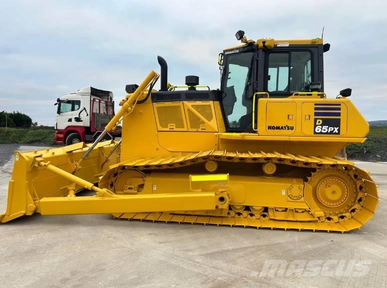 Komatsu D 65PX-18 Гусеничні бульдозери