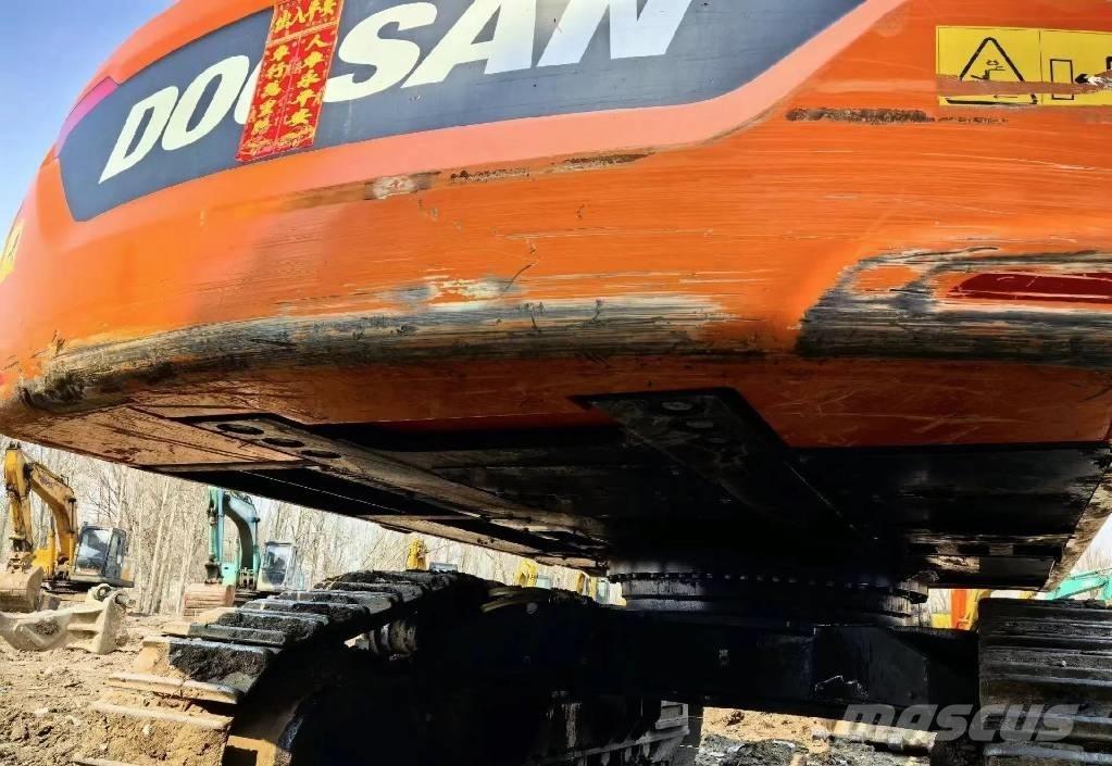 Doosan DX 500 LC Гусеничні екскаватори