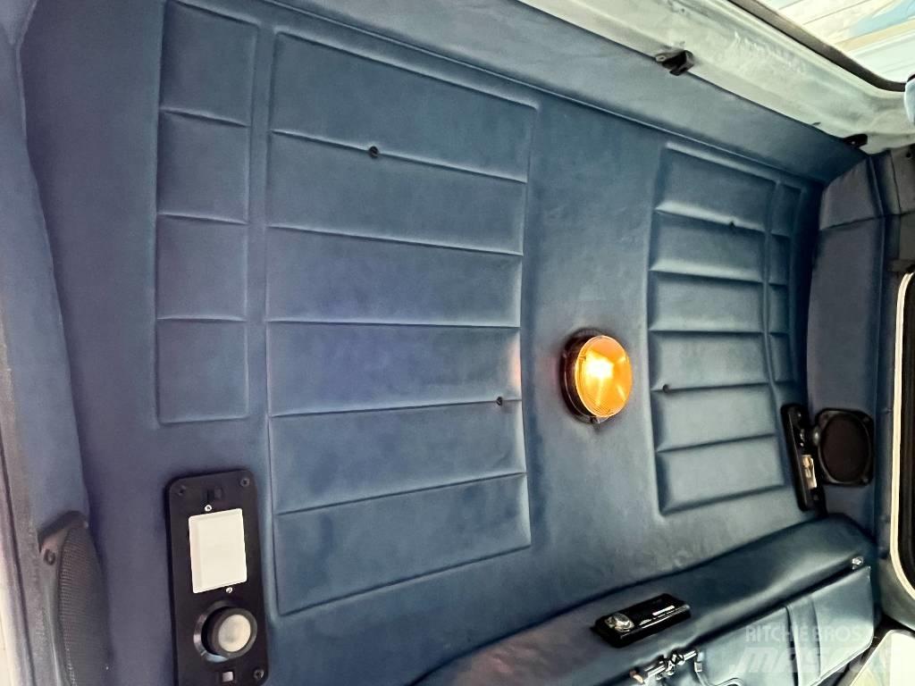 Peterbilt 357 Тягачі