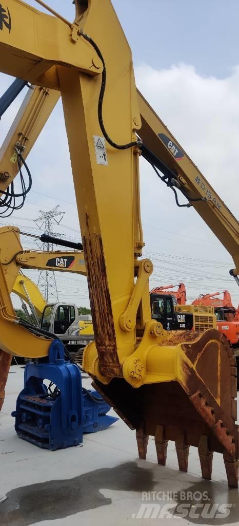 Komatsu PC 450 LC-7 Гусеничні екскаватори