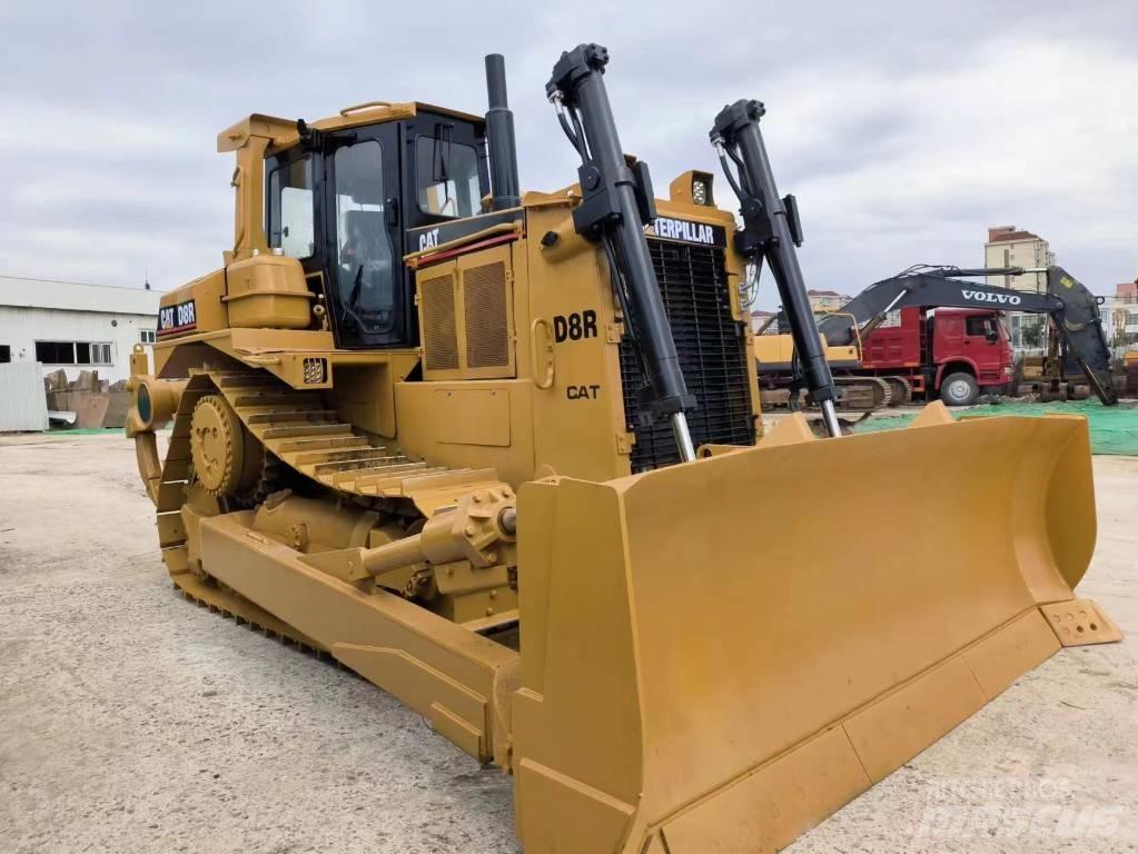 CAT D 8 R Гусеничні бульдозери