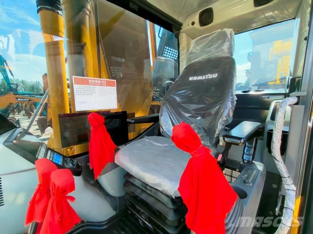 Komatsu PC 220-8 Гусеничні екскаватори