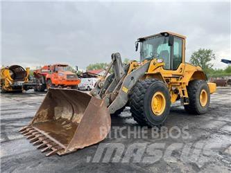 Volvo L 120 F Фронтальні навантажувачі