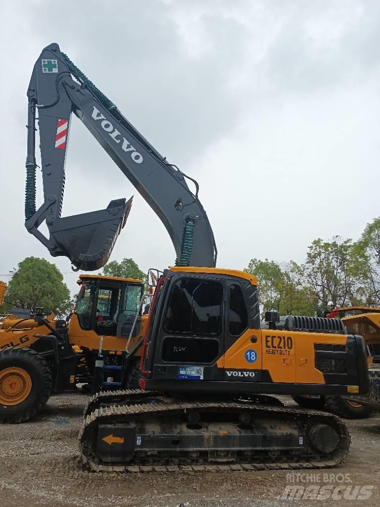 Volvo EC 210 Середні екскаватори 7т. - 12т.