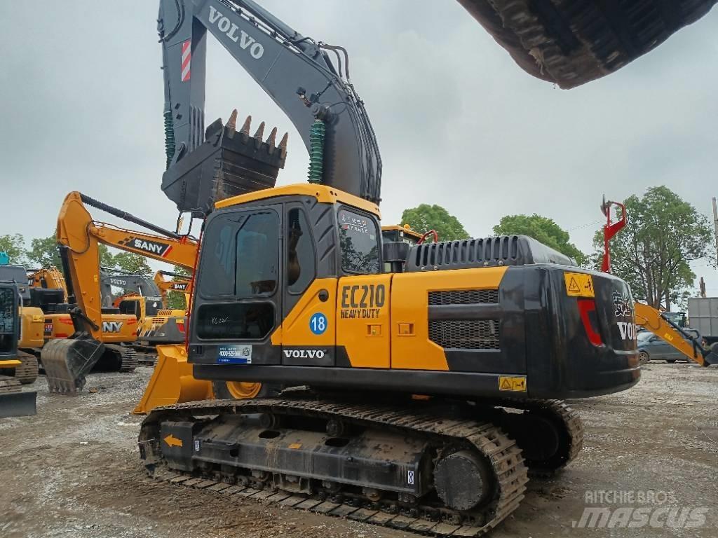 Volvo EC 210 Середні екскаватори 7т. - 12т.