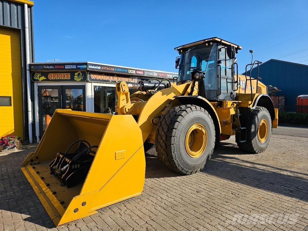 CAT 950L Фронтальні навантажувачі