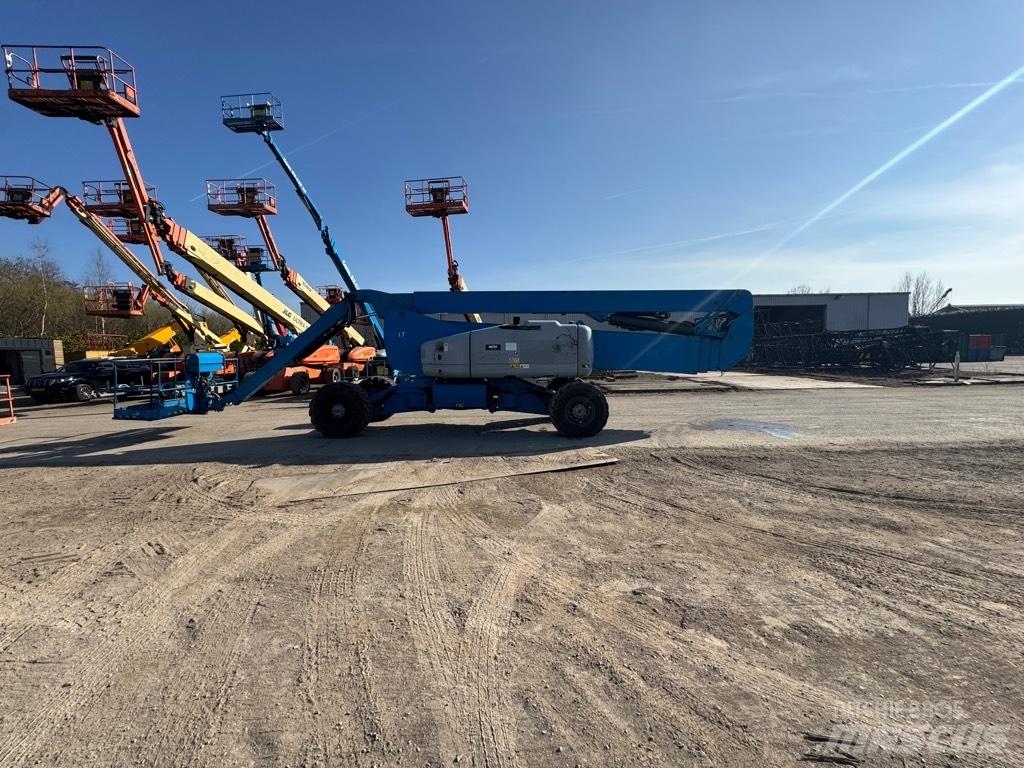 Genie 135/70 Колінчаті підйомники