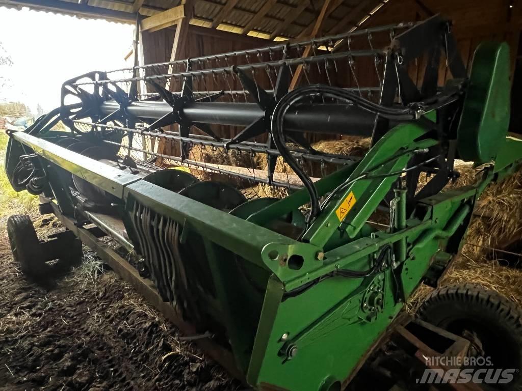 John Deere 1470 Зернозбиральні комбайни