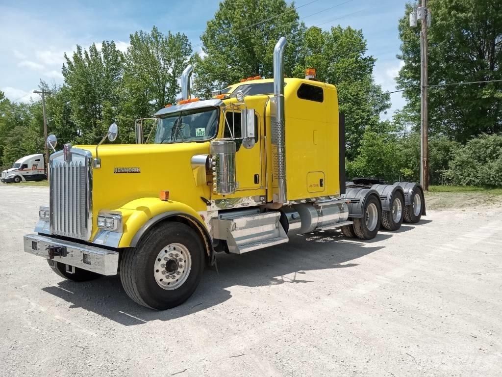 Kenworth W 900 Тягачі