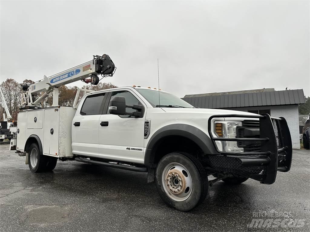Ford F550 Комунальні автомобілі / автомобілі загального призначення