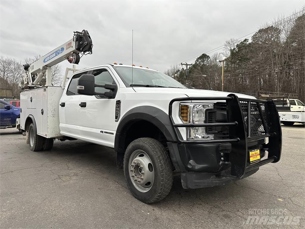 Ford F550 Комунальні автомобілі / автомобілі загального призначення