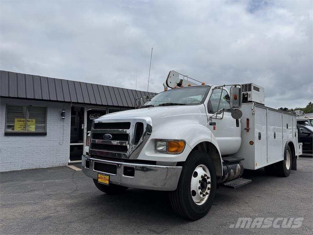 Ford F750 Комунальні автомобілі / автомобілі загального призначення