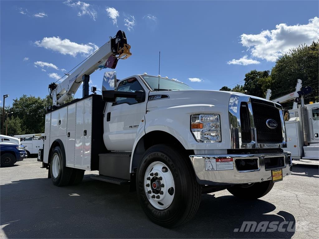 Ford F750 Комунальні автомобілі / автомобілі загального призначення