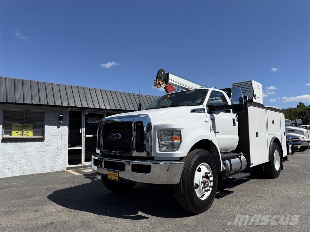 Ford F750 Комунальні автомобілі / автомобілі загального призначення
