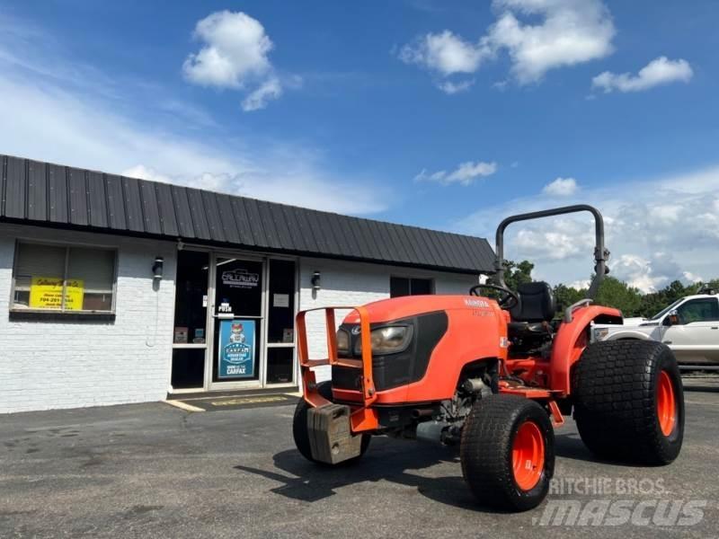 Kubota MX4700D Тягачі