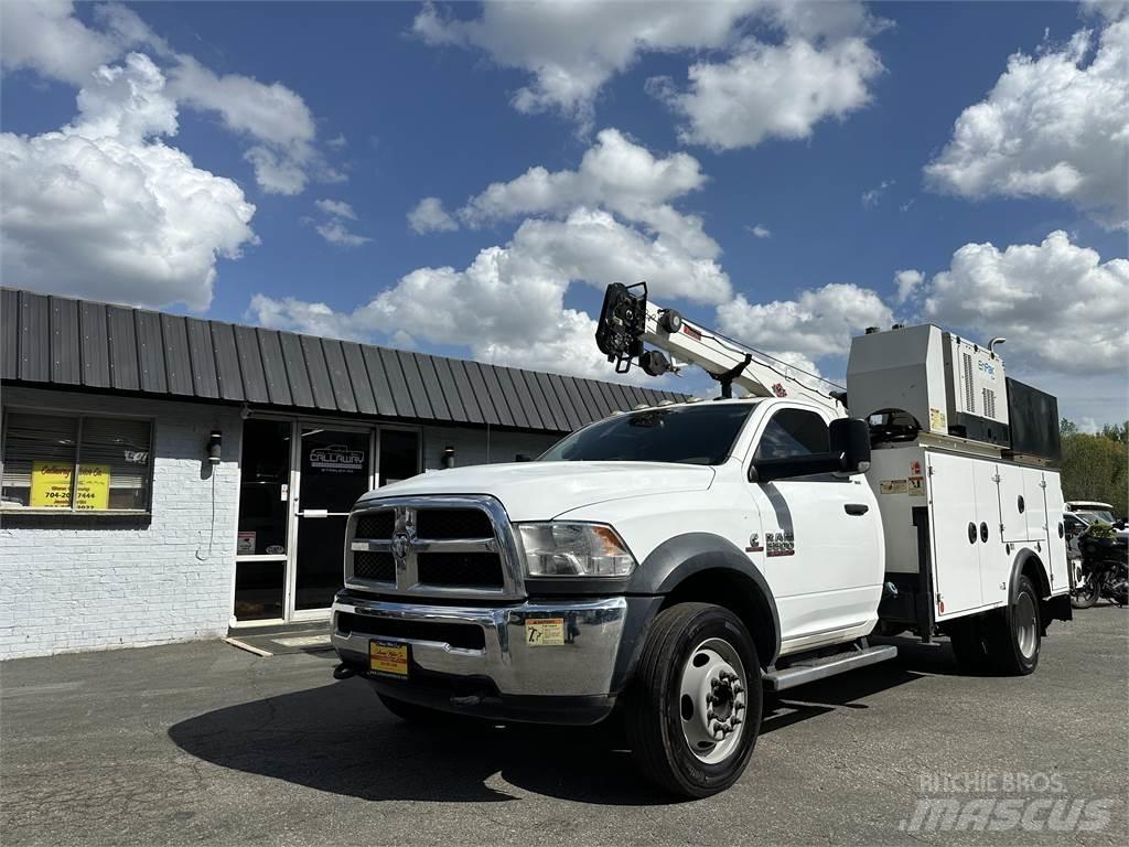 RAM 5500 Комунальні автомобілі / автомобілі загального призначення