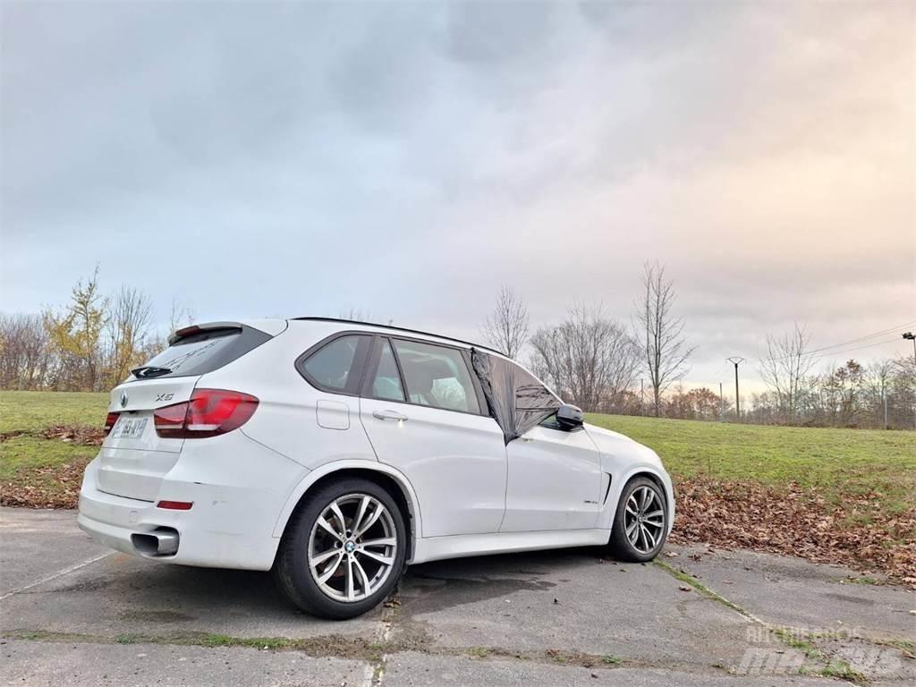 BMW X5 Автомобілі