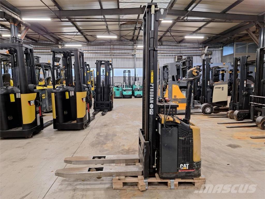 CAT NSP16N Ручний візок