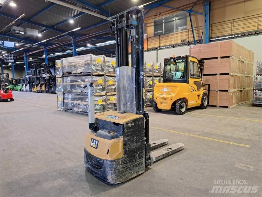 CAT NSP16N2 Ручний візок