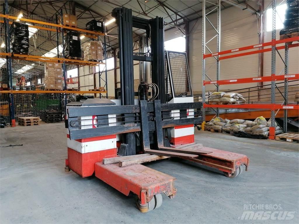 Combilift ESA30 Бокові навантажувачі
