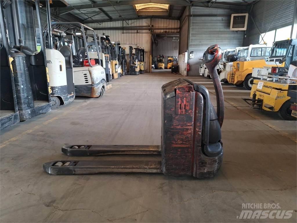 Fenwick T18 Ручний візок