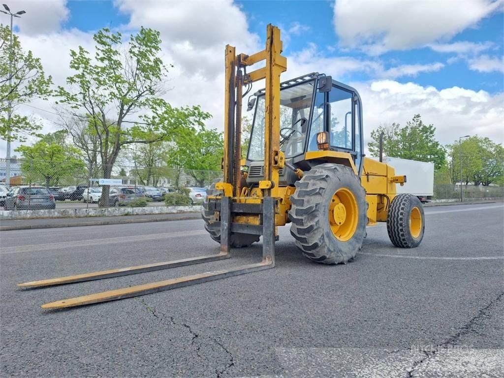 JCB 930-2 Навантажувачі підвищеної прохідності