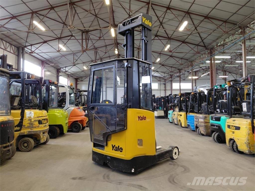 Yale MR14 Річ-трак із високим підйомом