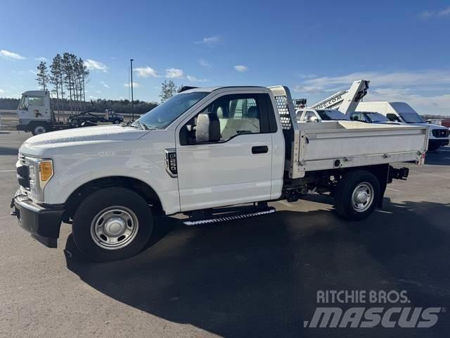 Ford F250 XL Інше