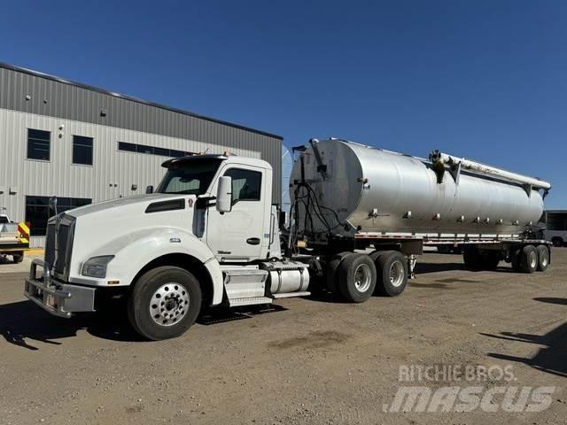 Kenworth T880 Інше