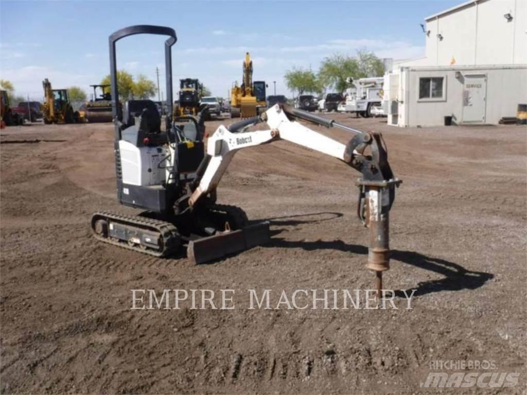 Bobcat 418 Гусеничні екскаватори