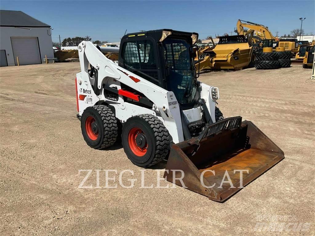 Bobcat A770 Міні-навантажувачі