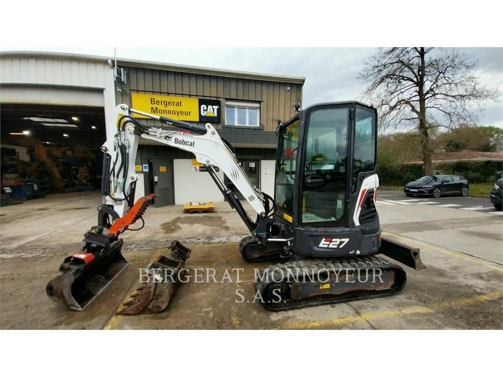 Bobcat E27 Гусеничні екскаватори