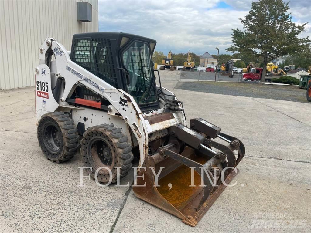 Bobcat S185 Міні-навантажувачі