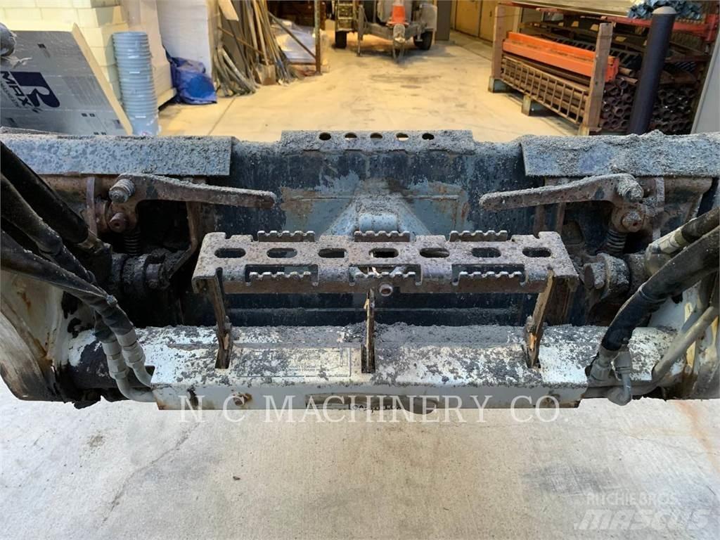Bobcat S450 Міні-навантажувачі