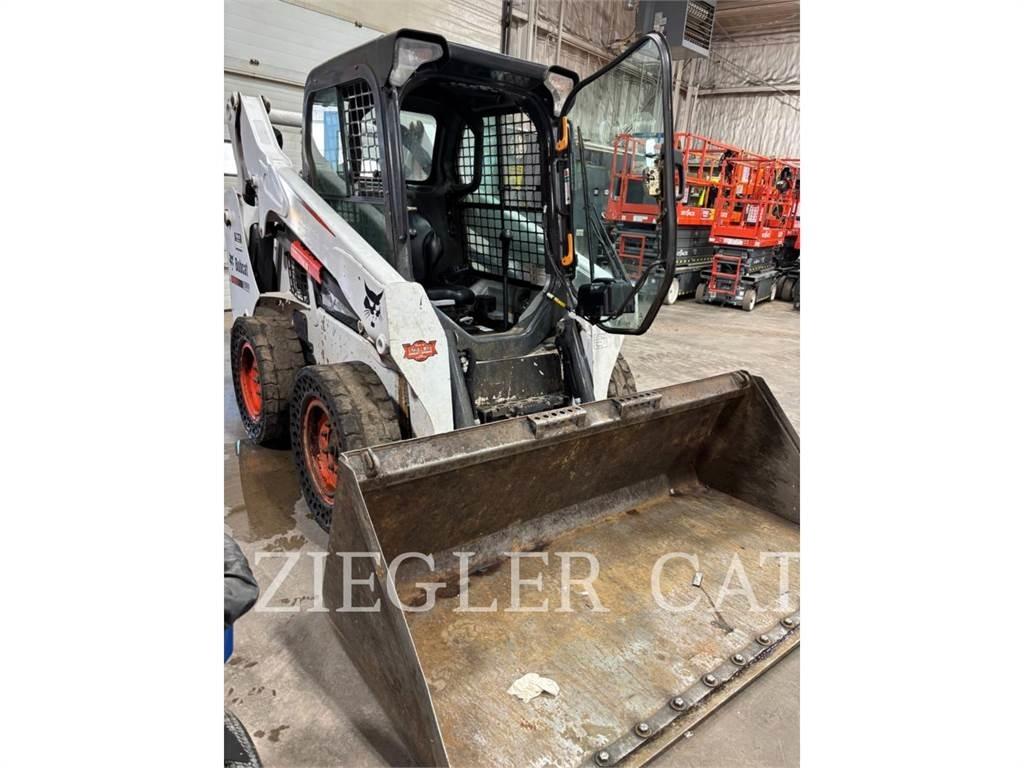 Bobcat S530 Міні-навантажувачі