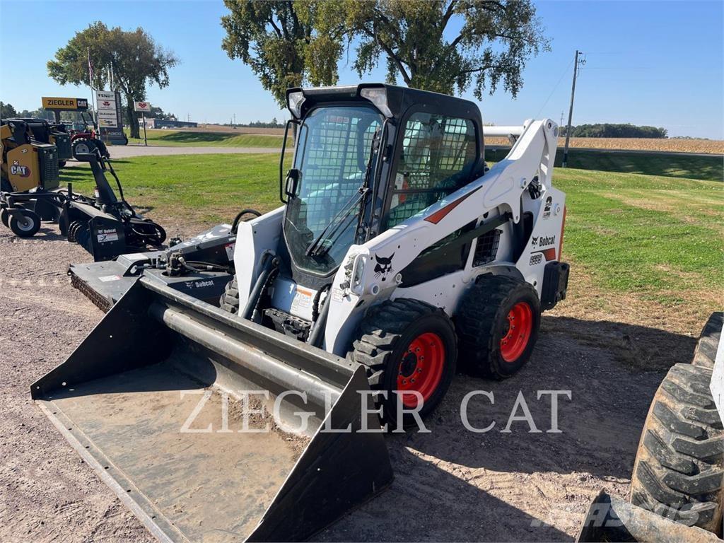Bobcat S595 Міні-навантажувачі