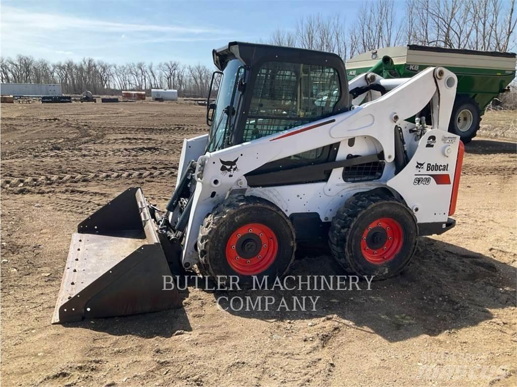 Bobcat S740 Міні-навантажувачі