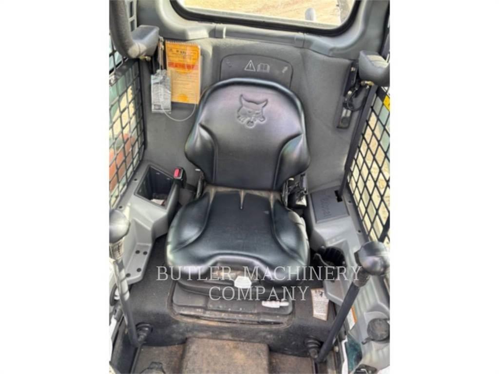 Bobcat S740 Міні-навантажувачі