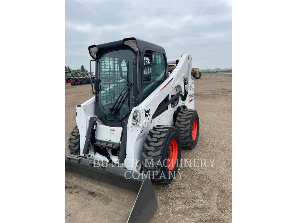 Bobcat S750 Міні-навантажувачі
