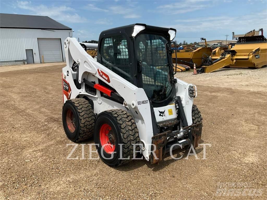 Bobcat S770 Міні-навантажувачі