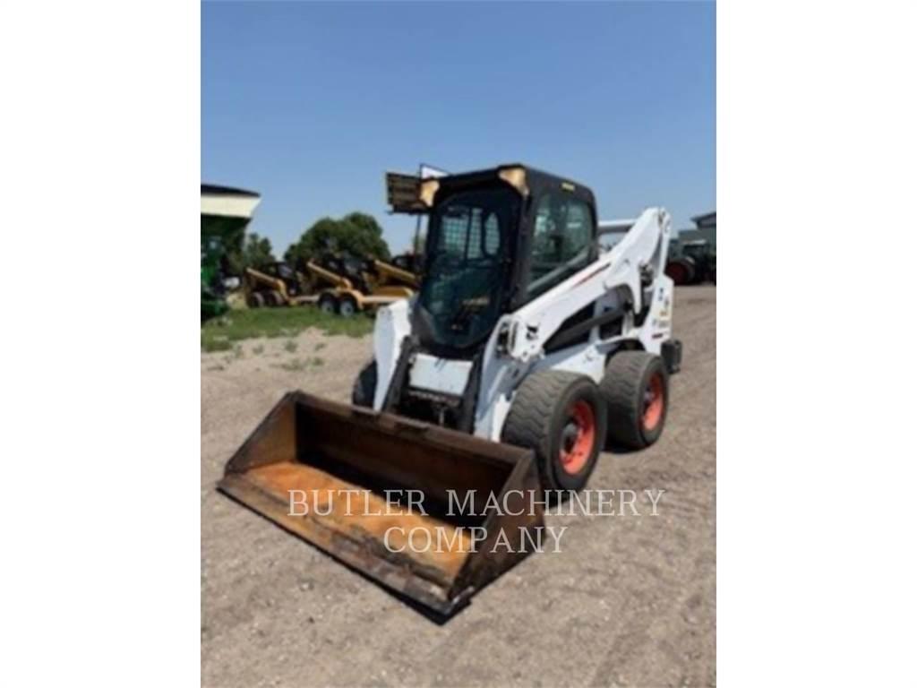 Bobcat S770 Міні-навантажувачі