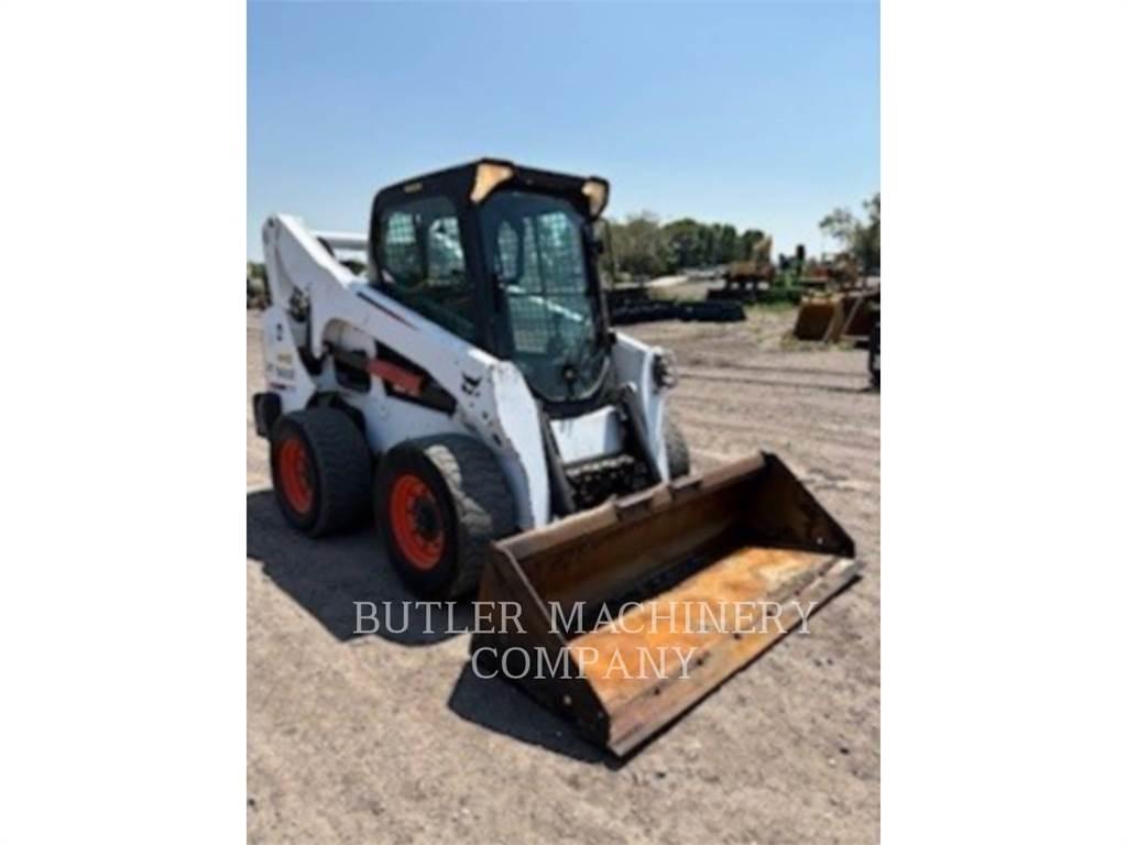 Bobcat S770 Міні-навантажувачі
