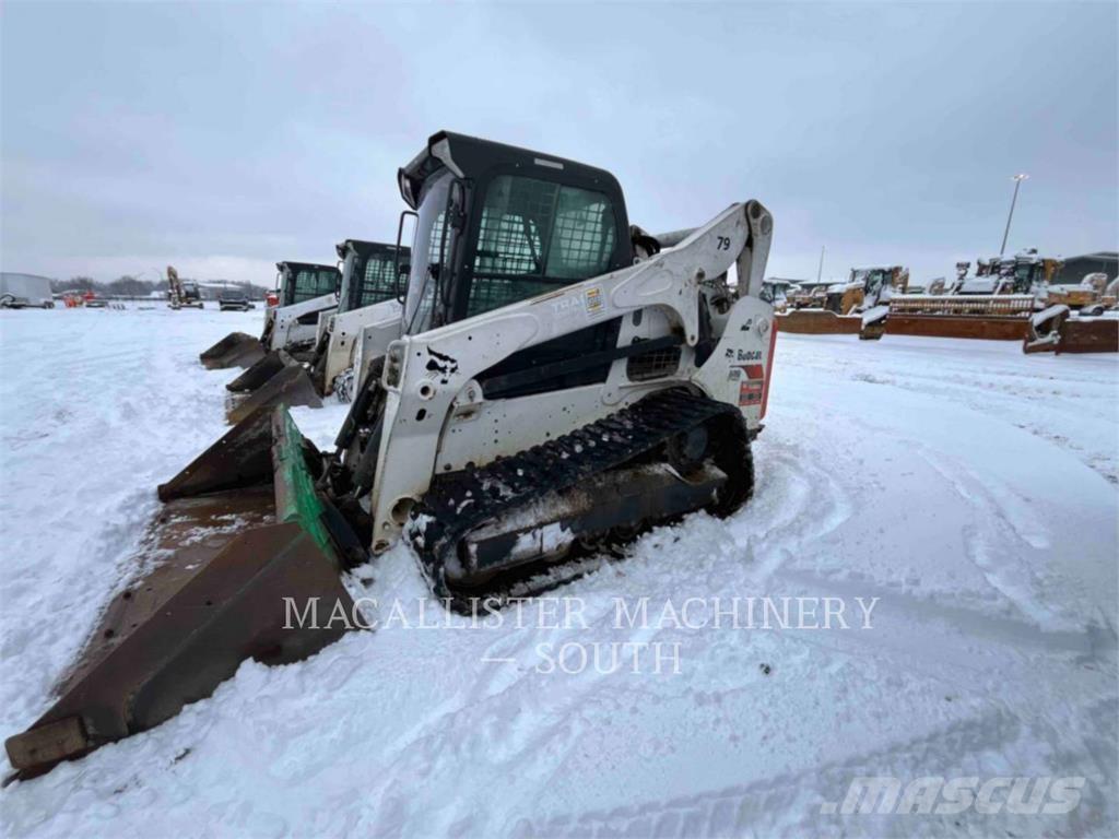 Bobcat T740 Гусеничні вантажники
