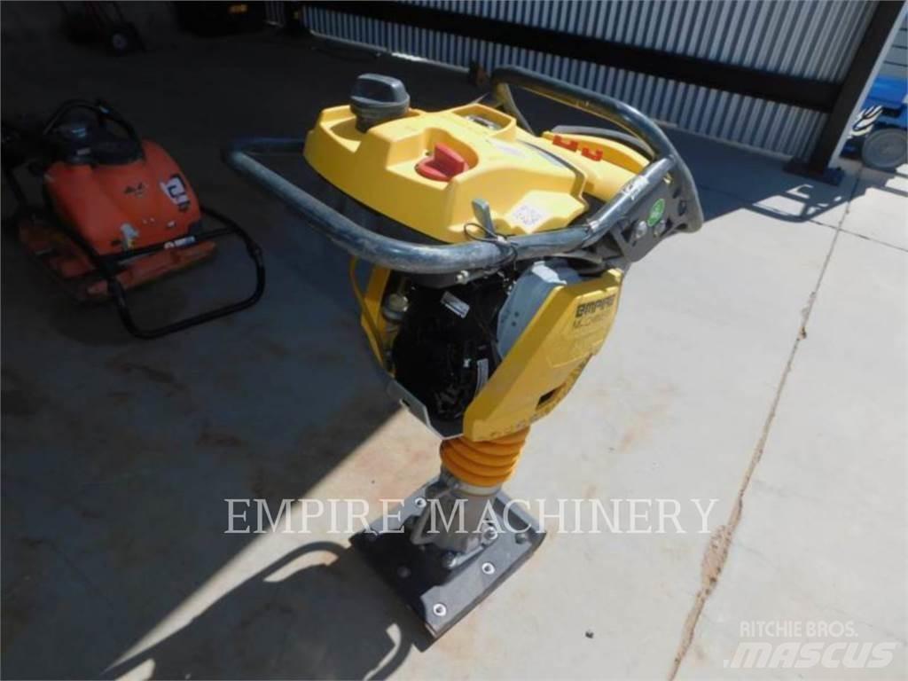 Bomag BT50 Фронтальні навантажувачі