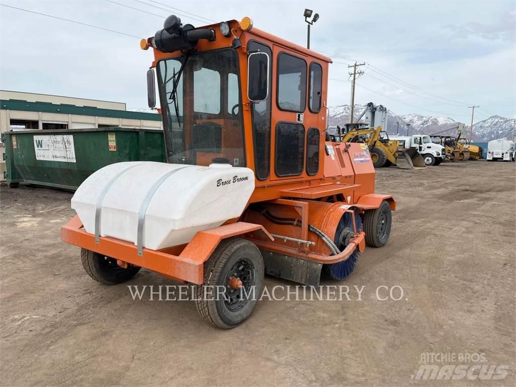Broce BROOM 4 Підмітальні машини