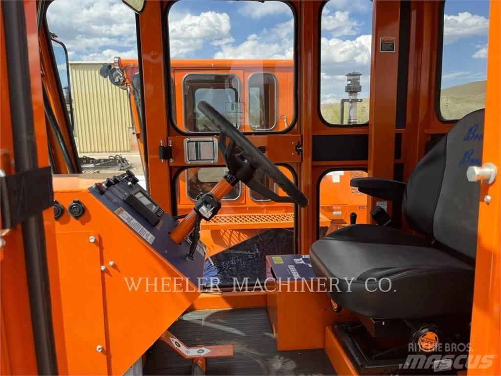 Broce BROOM 4 Підмітальні машини